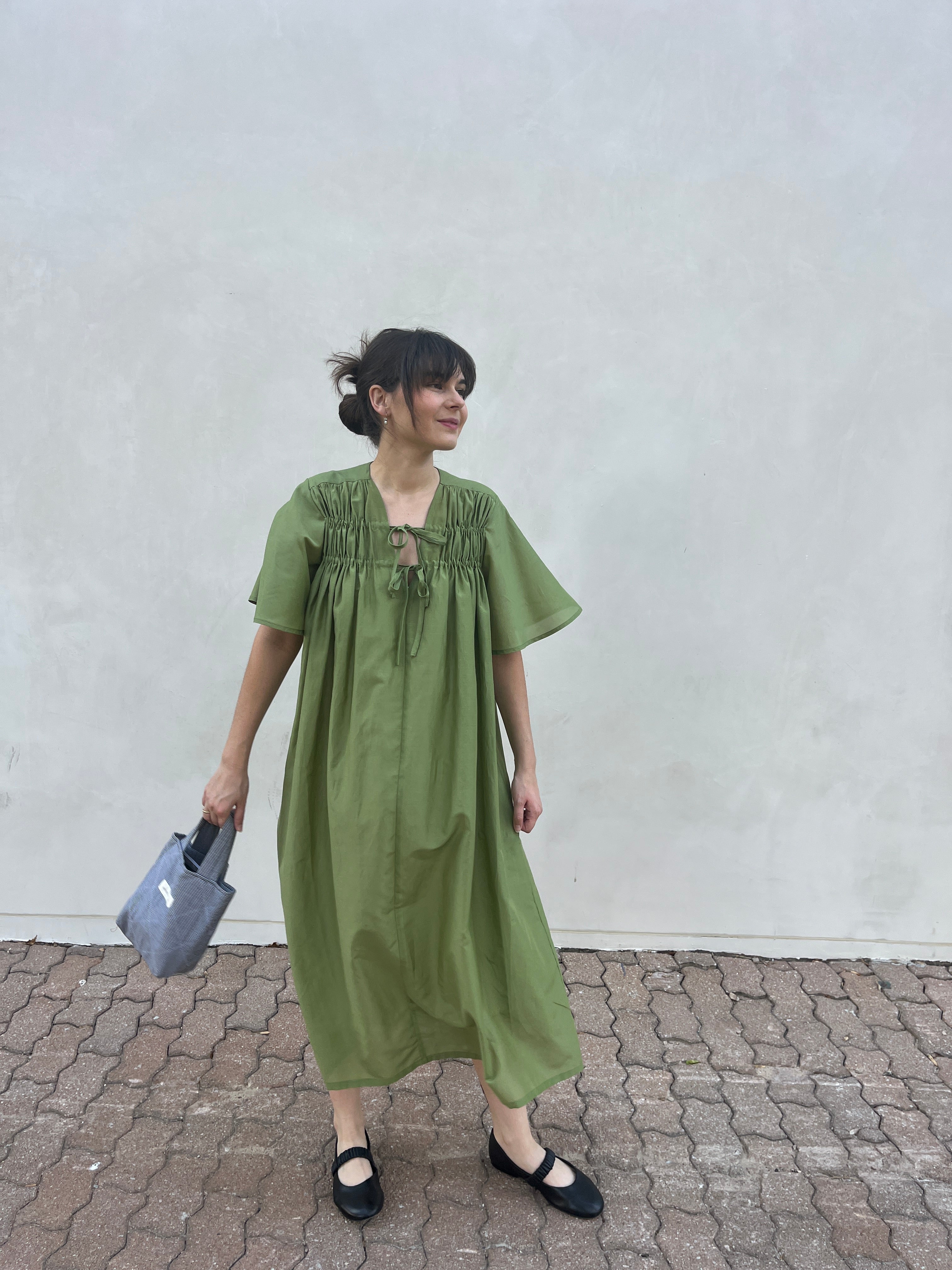 Apple Silk Dae Dress Size 10