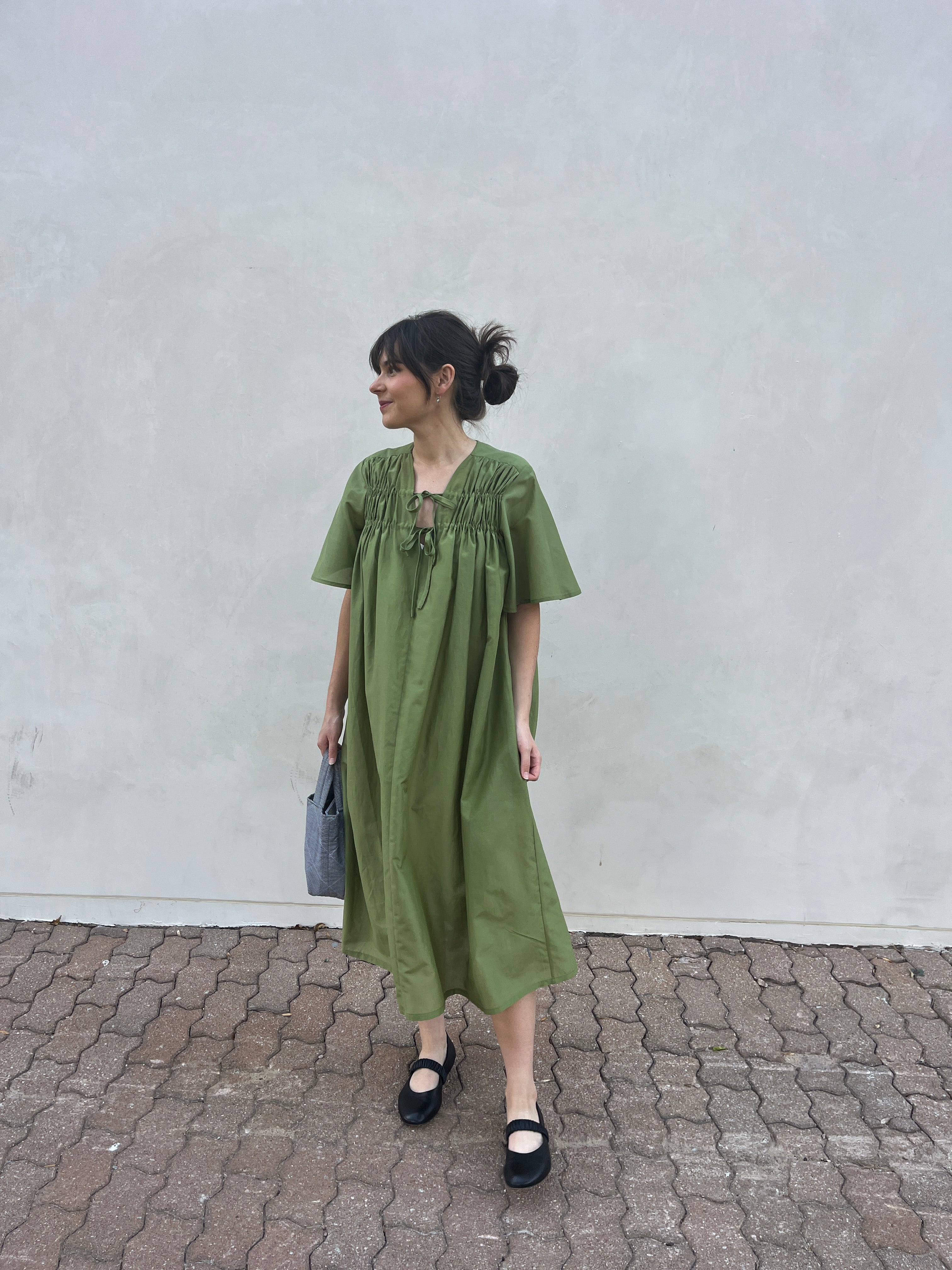 Apple Silk Dae Dress Size 10